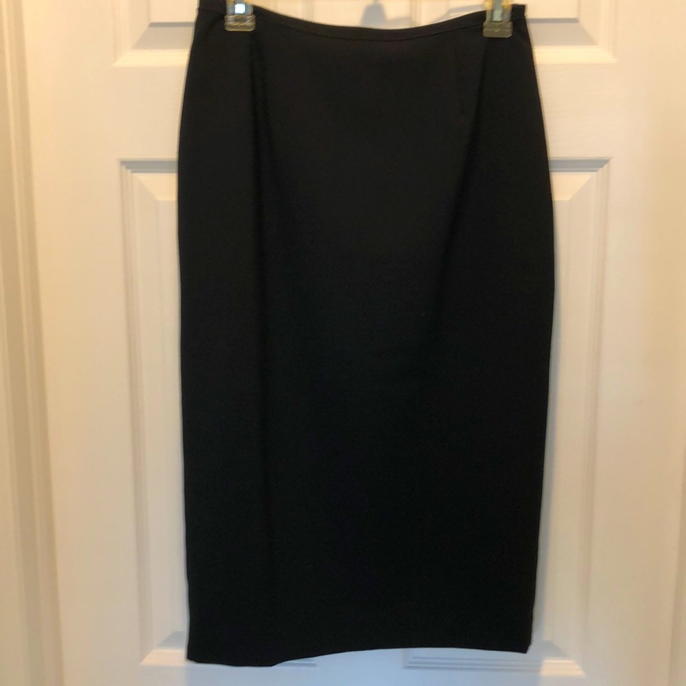Black straight pencil slim skirt by Giorgios studio